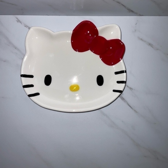 Hello Kitty ceramic trinket tray - Picture 5 of 8